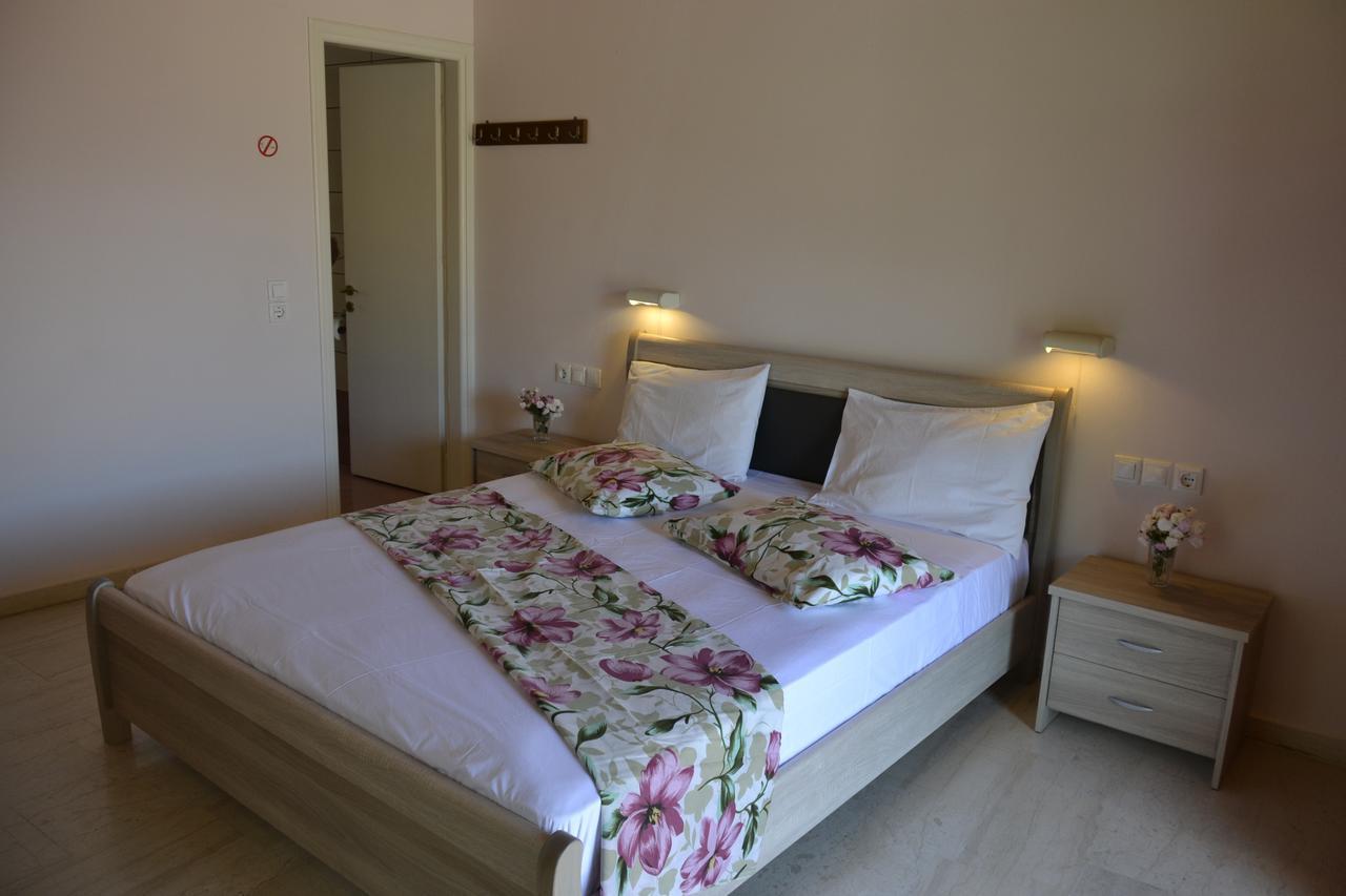 Geroulis Stefanos Studios Vassiliki Esterno foto