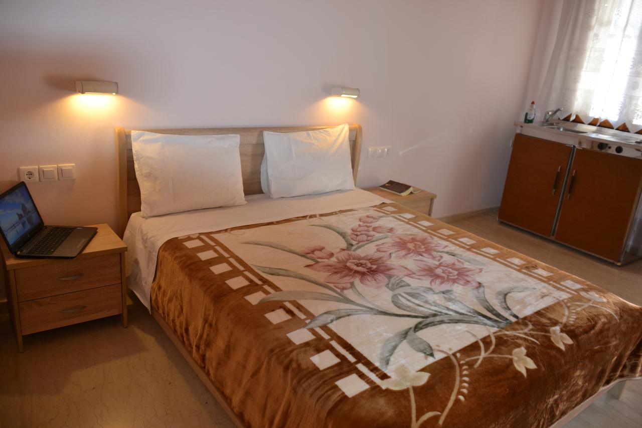 Geroulis Stefanos Studios Vassiliki Esterno foto
