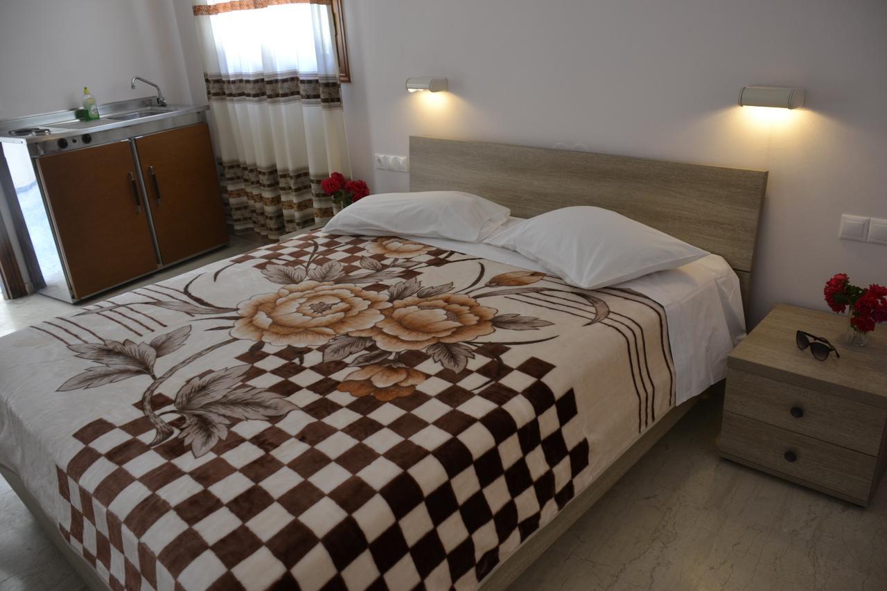 Geroulis Stefanos Studios Vassiliki Esterno foto