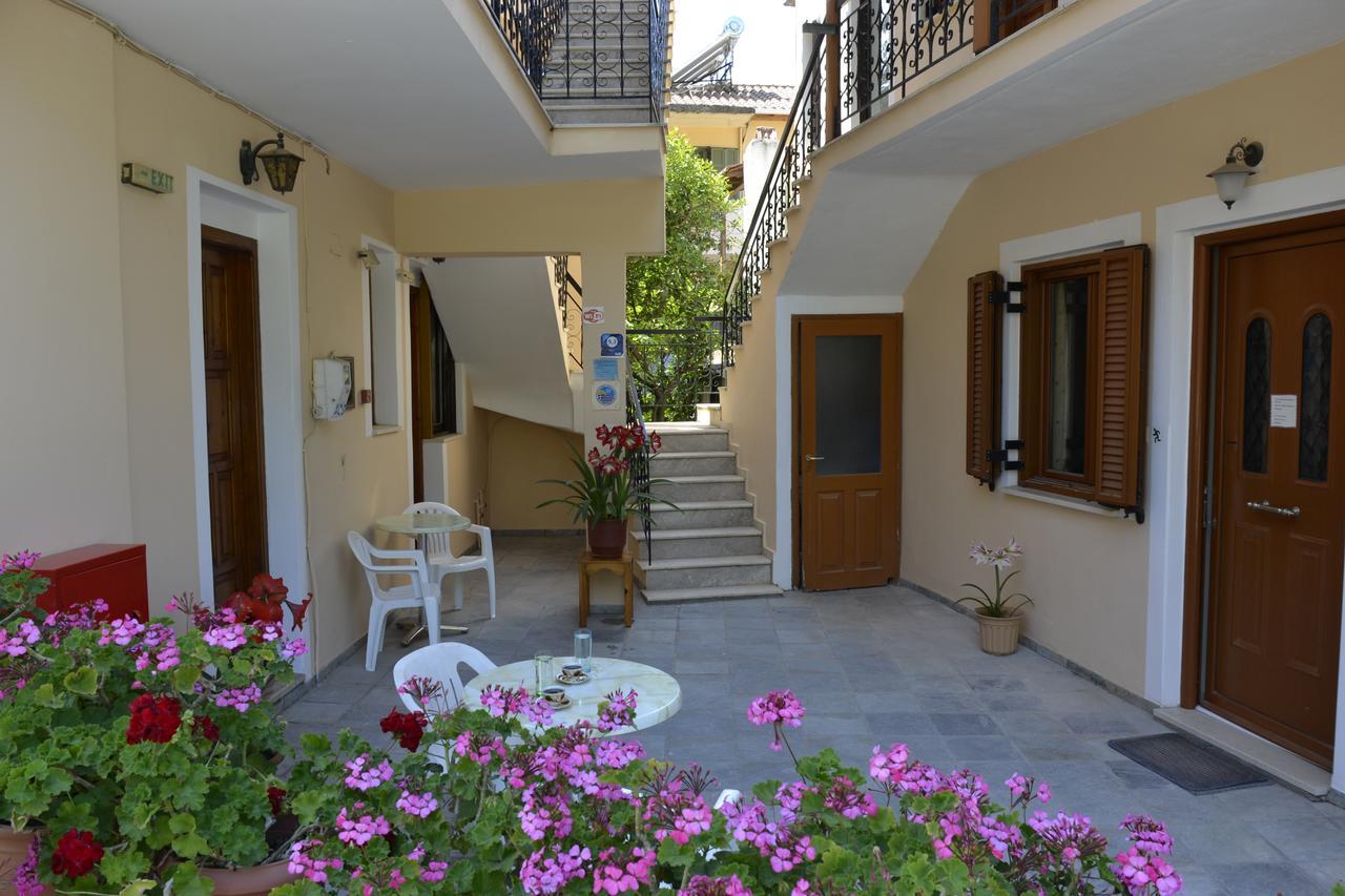 Geroulis Stefanos Studios Vassiliki Esterno foto